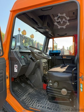 Pritschenwagen MERCEDES-BENZ Unimog U90