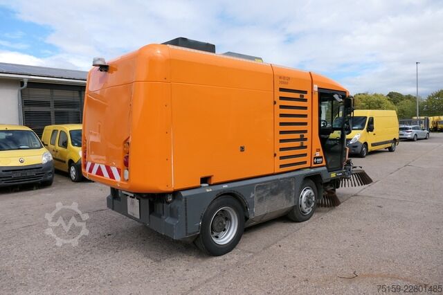 Spezial-LKW ravo 540 KLIMA KEHRMASCHINE  EURO-6 SFZ STRAßENREINIGER Rechtslenker