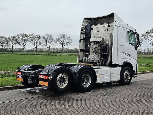 Standard-SZM VOLVO FH 500 6X2 STEERED PTO+HYDR