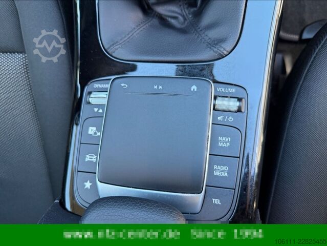 Van MERCEDES-BENZ A 180 d