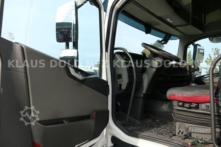 Standard tractor unit VOLVO FH 500 Globetrotter 2-Tanks Euro 6