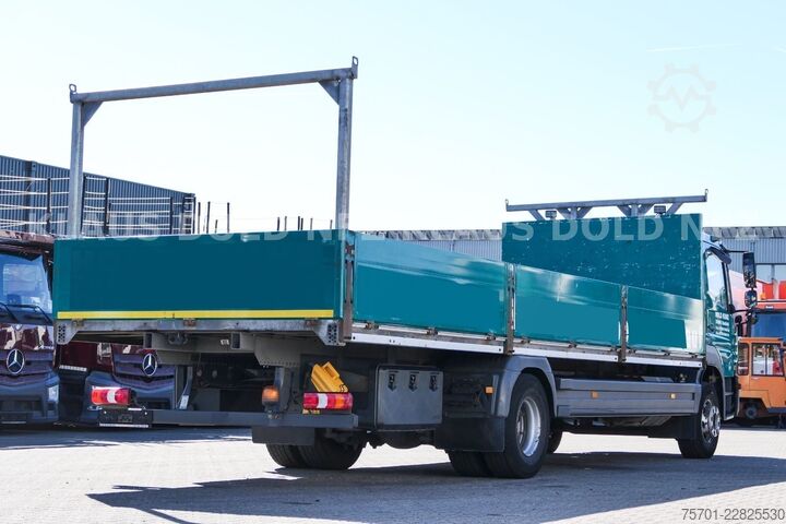 Flatbed truck MERCEDES-BENZ Atego 1527 Pritsche Bordwände Euro 6