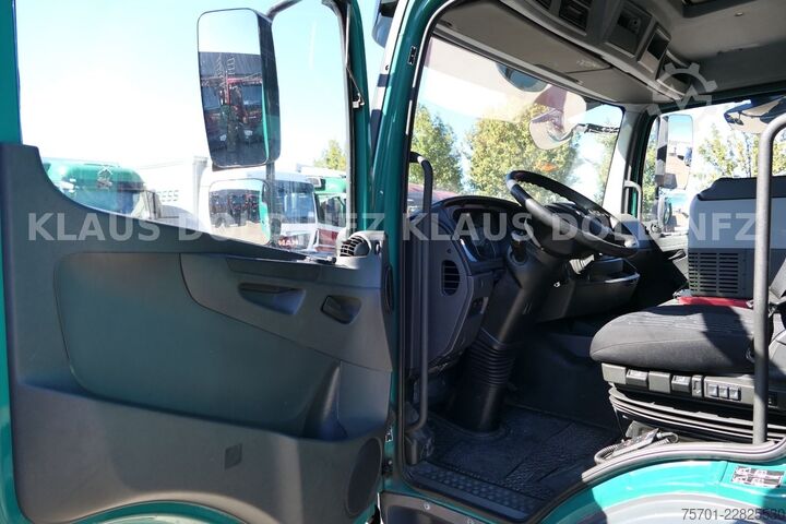 Flatbed truck MERCEDES-BENZ Atego 1527 Pritsche Bordwände Euro 6
