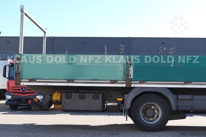 Flatbed truck MERCEDES-BENZ Atego 1527 Pritsche Bordwände Euro 6