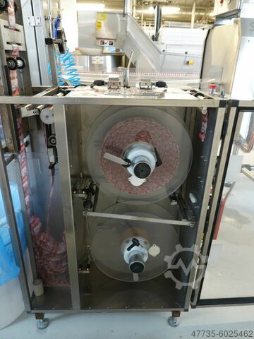 Sleever with shrink tunnel CLEVER GS 501/3