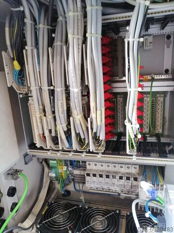 Injection molding machine ARBURG 