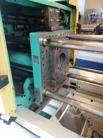 Injection molding machine ARBURG 