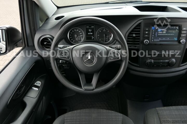 Kleinbus MERCEDES-BENZ Vito Tourer 114 CDI Navi Automatik 8-Sitze