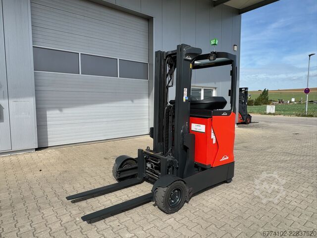 Schubmaststapler Linde R16G--EK