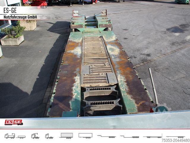 Tieflader-Sattelauflieger GOLDHOFER 3-Achs-Tiefbett 3x12 t