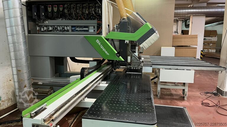 Throughfeed machining center BIESSE SKIPPER 100