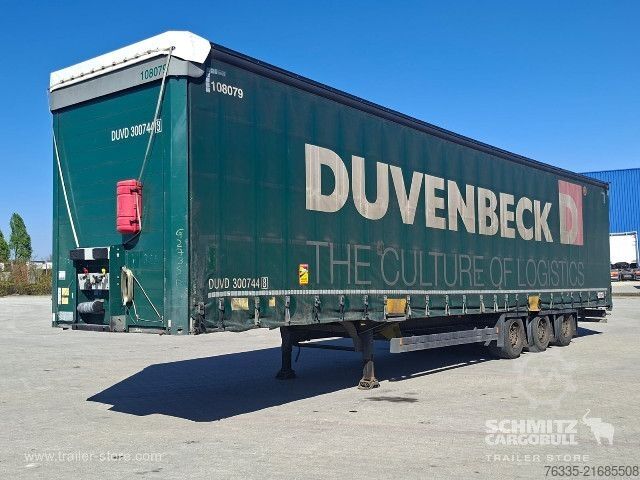 Auflieger mit Pritsche & Plane Schmitz Cargobull Curtainsider Mega