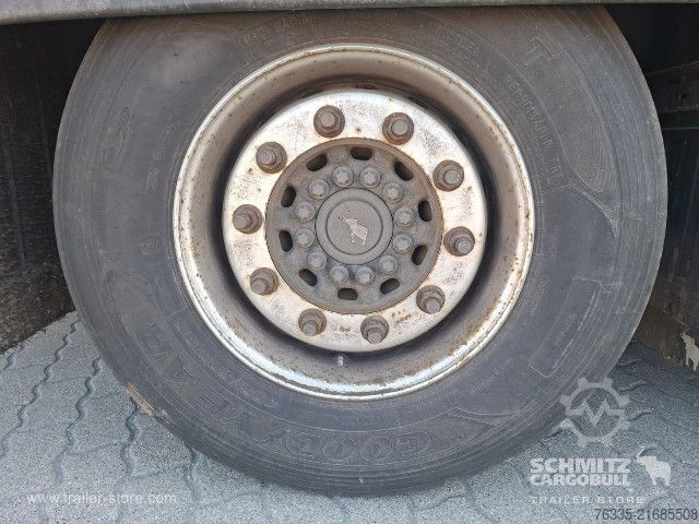 Auflieger mit Pritsche & Plane Schmitz Cargobull Curtainsider Mega