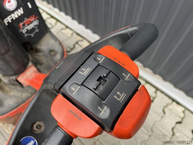 Electric Pallet Truck Linde T16L