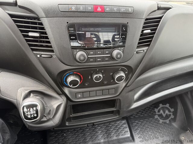 Offener Kastenwagen Iveco DAILY 35-160