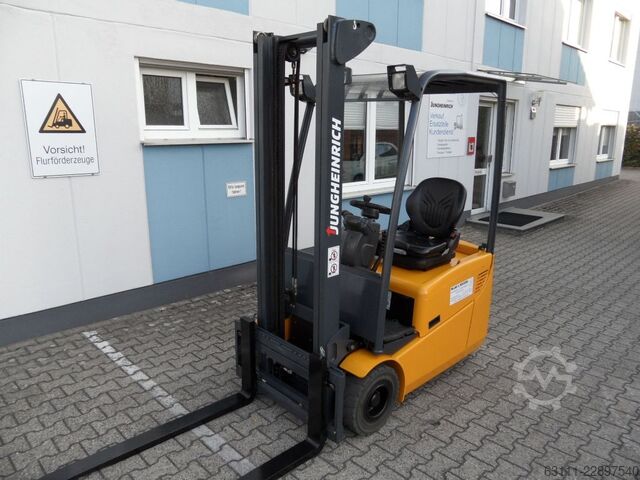 Elektro 3 Rad-Stapler Jungheinrich EFG 115 - Freisichtmast