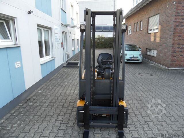 Elektro 3 Rad-Stapler Jungheinrich EFG 115 - Freisichtmast