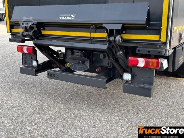 LKW mit Pritsche & Plane  Atego 1330LL CURTAINSIDER Curtainsider