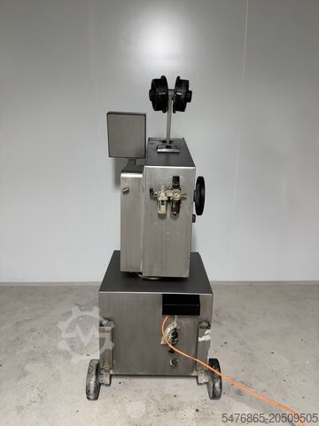 Fleischverarbeitungsmaschine TIPPER TIE Swipper compact