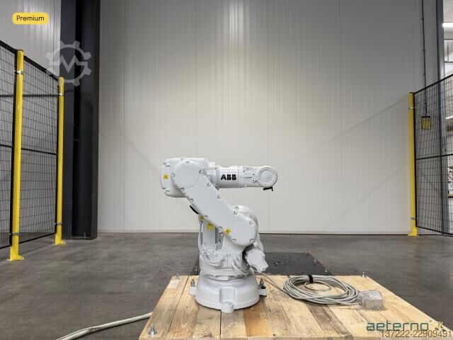 Überholter Roboter mit 1 Jahr Garantie ABB IRB140T-6/0.8