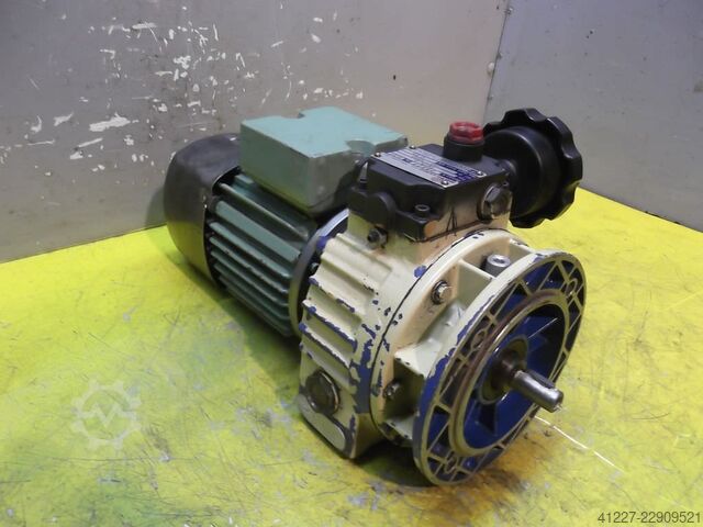 Regelbarer Getriebemotor 0,37 kW 190-1000 U/min MOTOVARIO** TKF/5