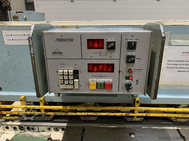 Hydraulische Schere SAGITA BEYELER 3100 x 4