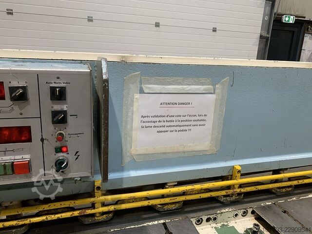 Hydraulische Schere SAGITA BEYELER 3100 x 4