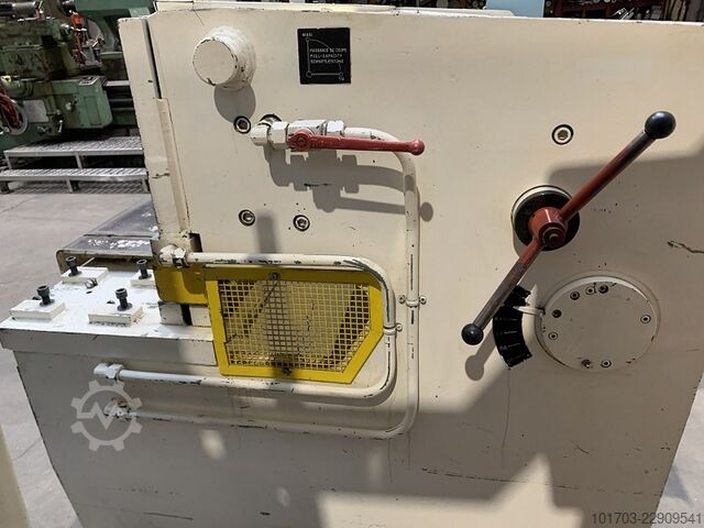 Hydraulische Schere SAGITA BEYELER 3100 x 4