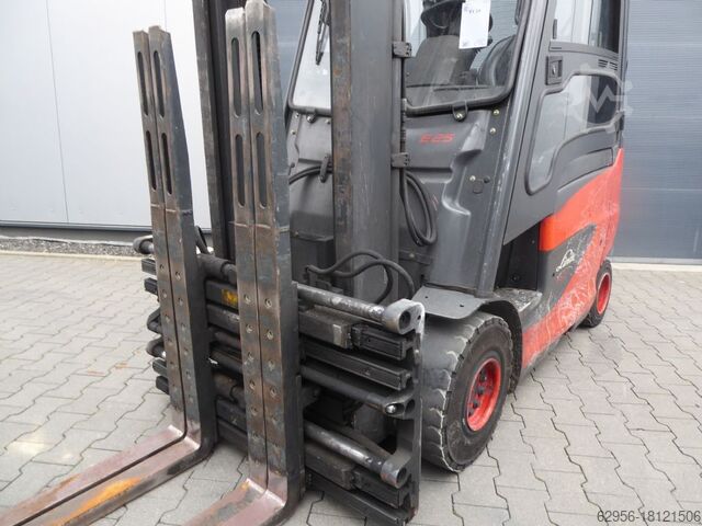 Elektro 4 Rad-Stapler Linde E25H-01/600