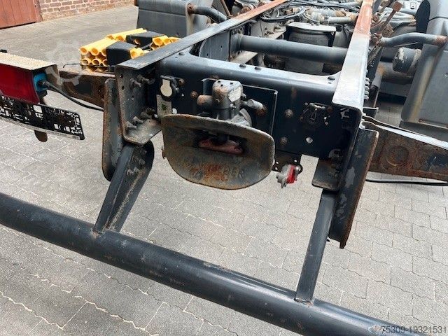 Truck chassis MAN 26.360 mit Nebenantrieb - 6x2 - 3 Achse Lenkbar