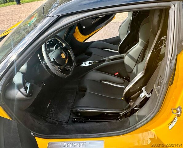 Van FERRARI Ferrari 296 GTB |Carbon | Racing Seats | Lift
