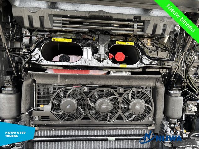 Standard-SZM Volvo FH 500 Aero XL 6x2/4 Retarder + Leer