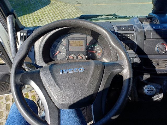 Box truck IVECO EUROCARGO ML100E22/P
