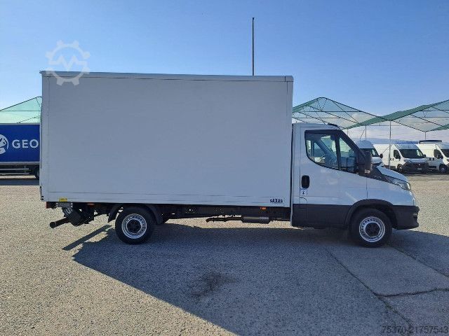 Box van IVECO DAILY 35S16 - 4100