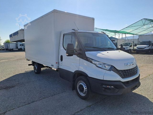 Box van IVECO DAILY 35S16 - 4100
