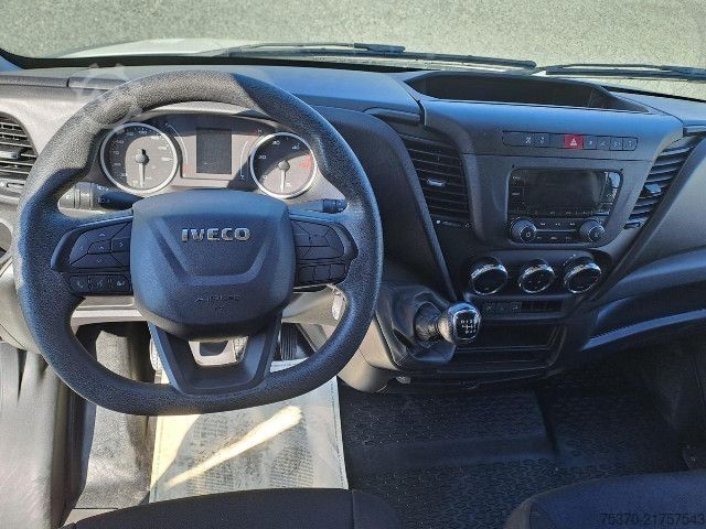 Box van IVECO DAILY 35S16 - 4100