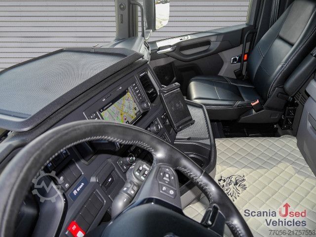 Standard tractor unit Scania R 560 A4x2NB - ADR / Voll-Luft / 4-Balg -