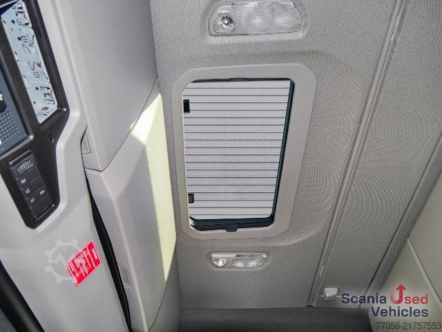 Standard tractor unit Scania R 560 A4x2NB - ADR / Voll-Luft / 4-Balg -