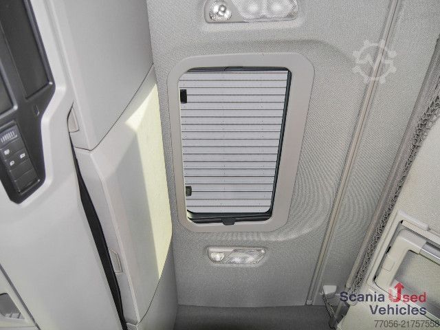 Standard tractor unit Scania R 500 A4x2NA - PTO / 4-Balg -