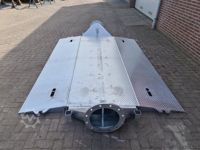 Loader/unloader  Leidingdrempel / road ramp