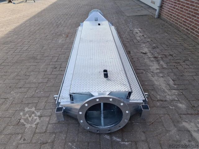 Loader/unloader  Leidingdrempel / road ramp