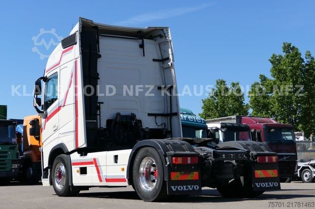 Standard tractor unit VOLVO FH 500 Globetrotter XL-Tank Vollluft Euro 6