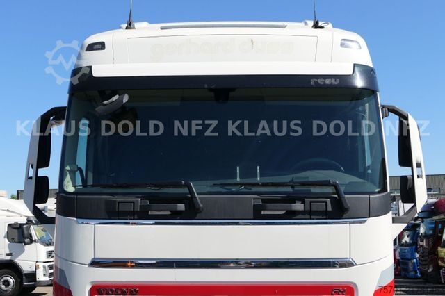 Standard tractor unit VOLVO FH 500 Globetrotter XL-Tank Vollluft Euro 6