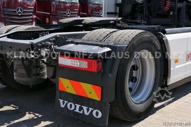 Standard tractor unit VOLVO FH 500 Globetrotter XL-Tank Navi Euro 6