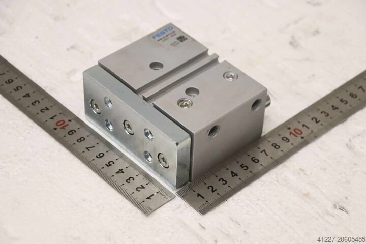 Guide cylinder Festo DFM-25-20-P-A-KF  170922