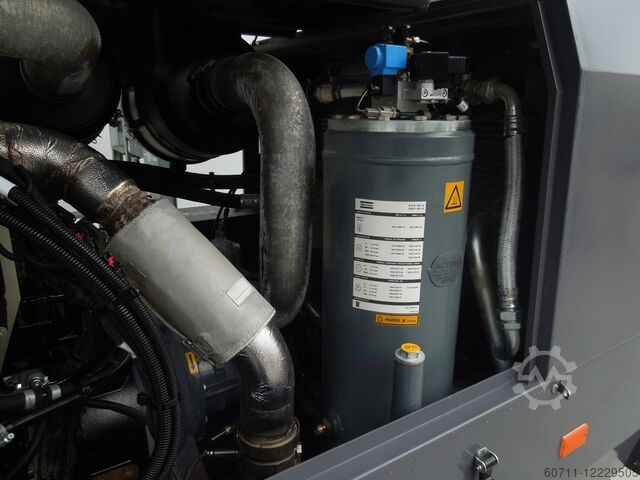 Mobiler Kompressor Atlas Copco XAVS186 ST4