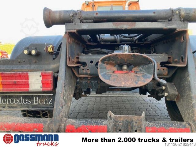 Special purpose truck Unimog U 20 4x4, City-Abroller, Zapfwelle,