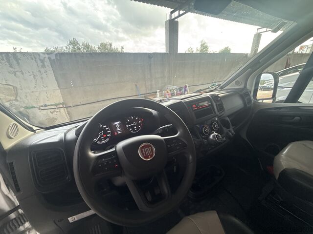 Wohnwagen/Wohnmobil Fiat Ducato Weinsberg Carabus 600K | 2023 | EURO 6 | Venditore professionale