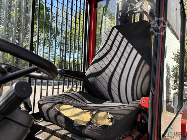 Side-loader forklift Valmar 