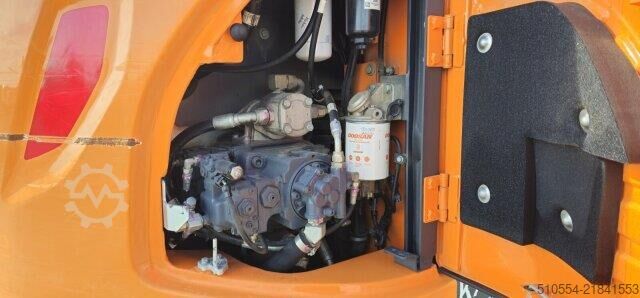 Crawler excavator Doosan DX140 LCR-5 / 1.870 Stunde / Top Zustand